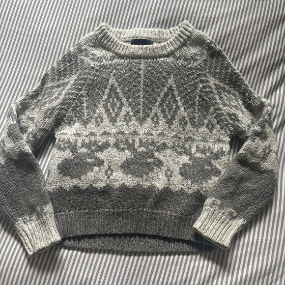 Vintage Patterned Knit Sweater - Picture 1 of 4